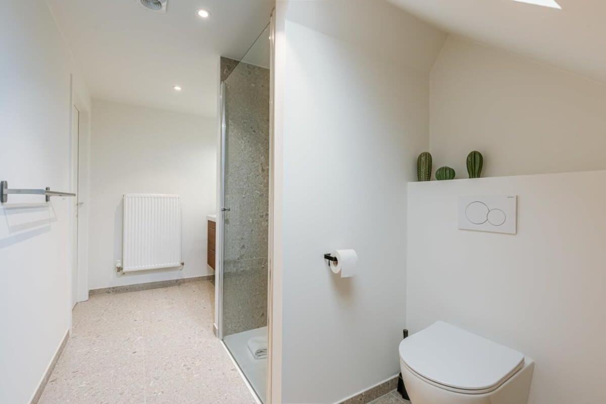 Huswell - Bright Duplex Close To The Sea